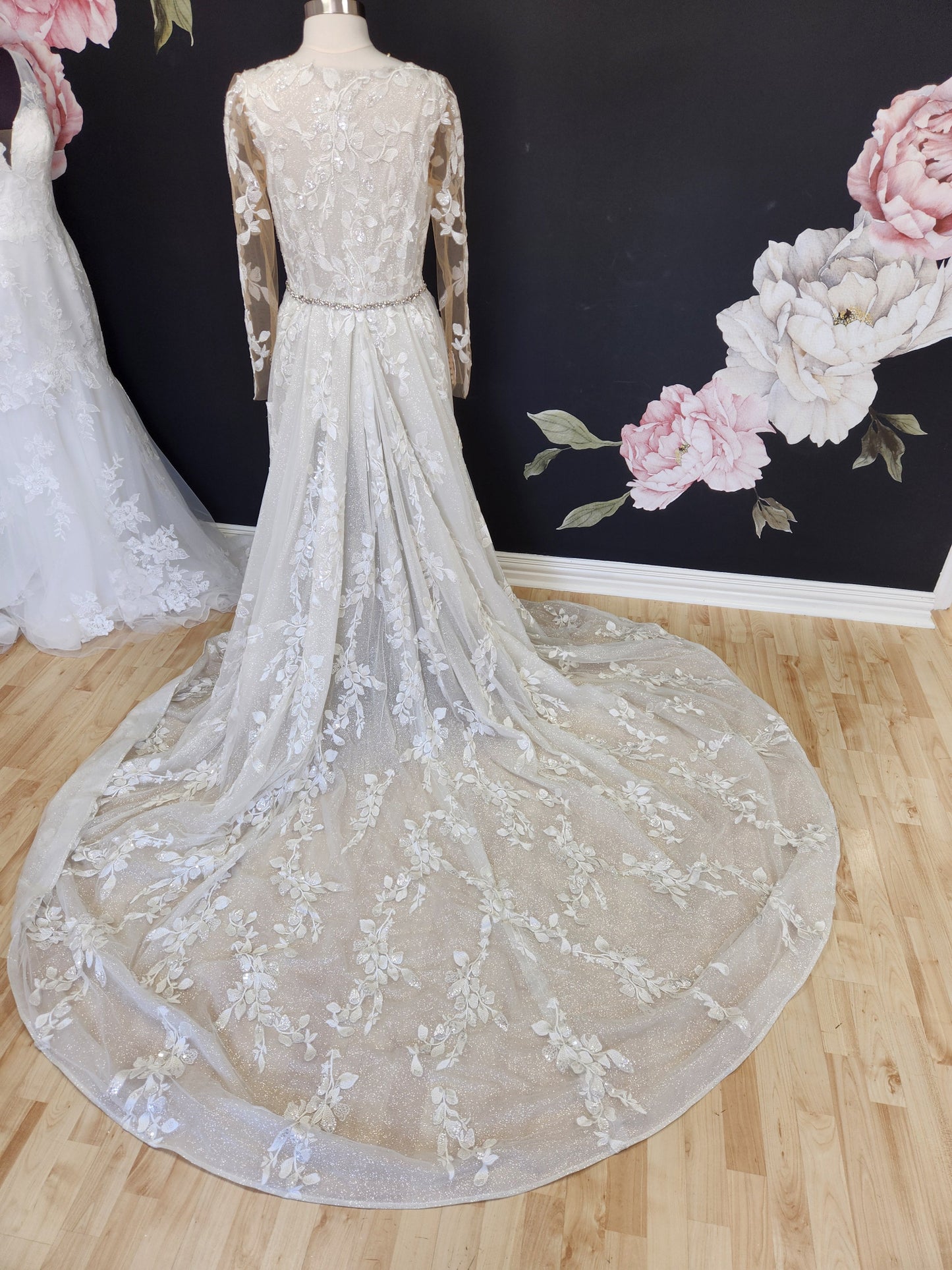 Ashley and Justin 11134 Lace Coat Wedding Dress Accessory