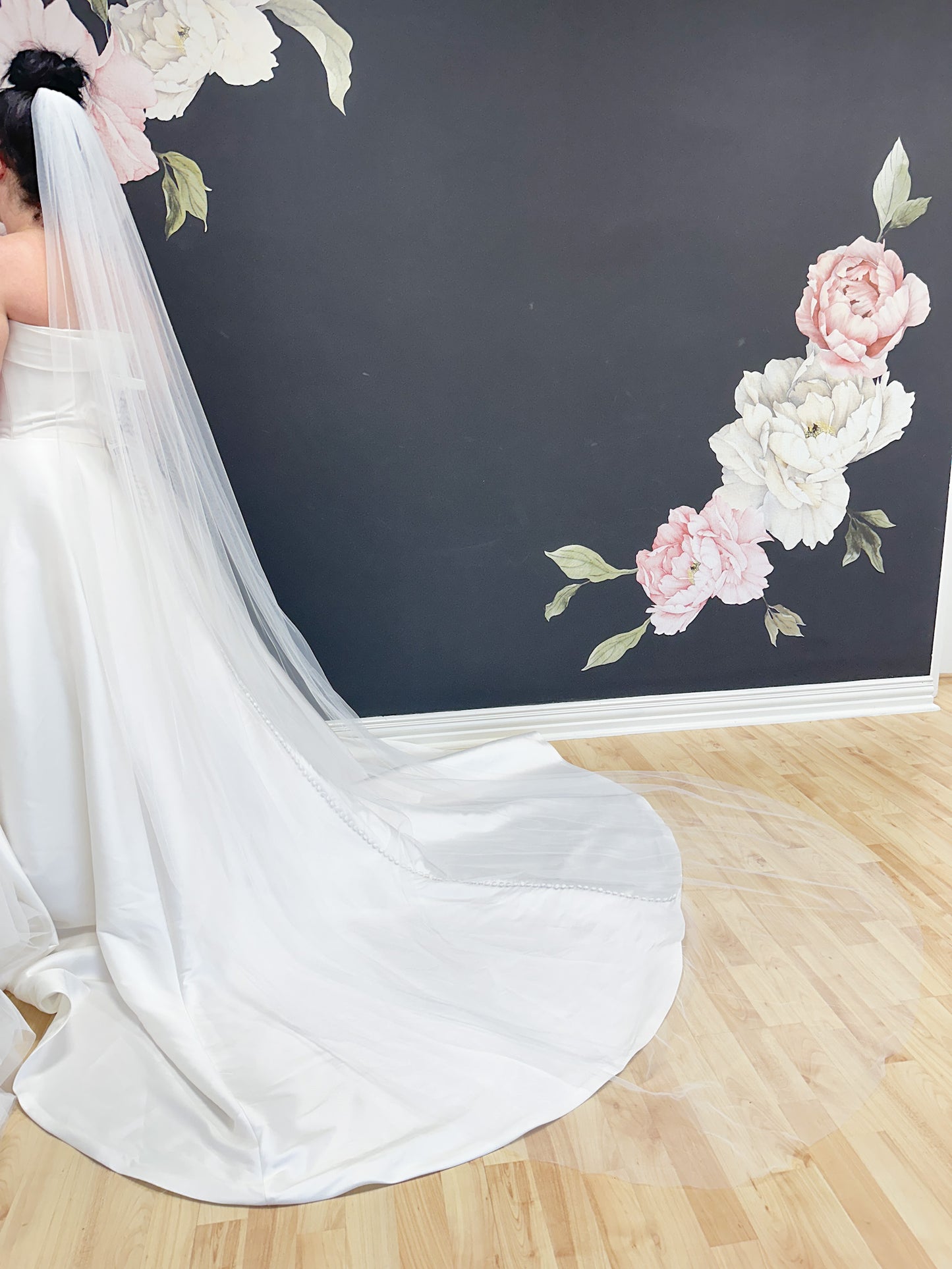 Classic Tulle Veil White Ivory Wedding Veil Bridal Veil - Available in Multiple Lengths