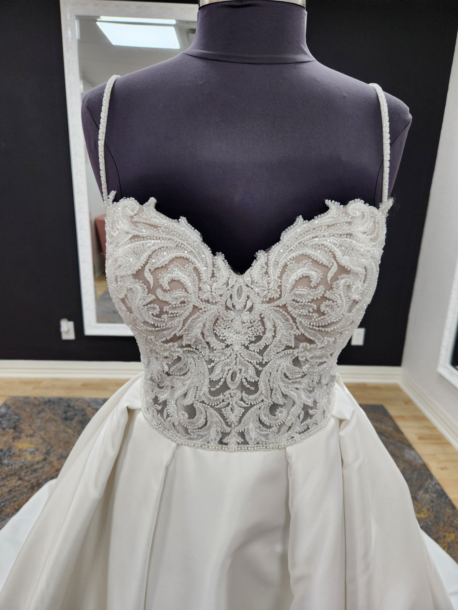 Essense of Australia D3461 Wedding Dress