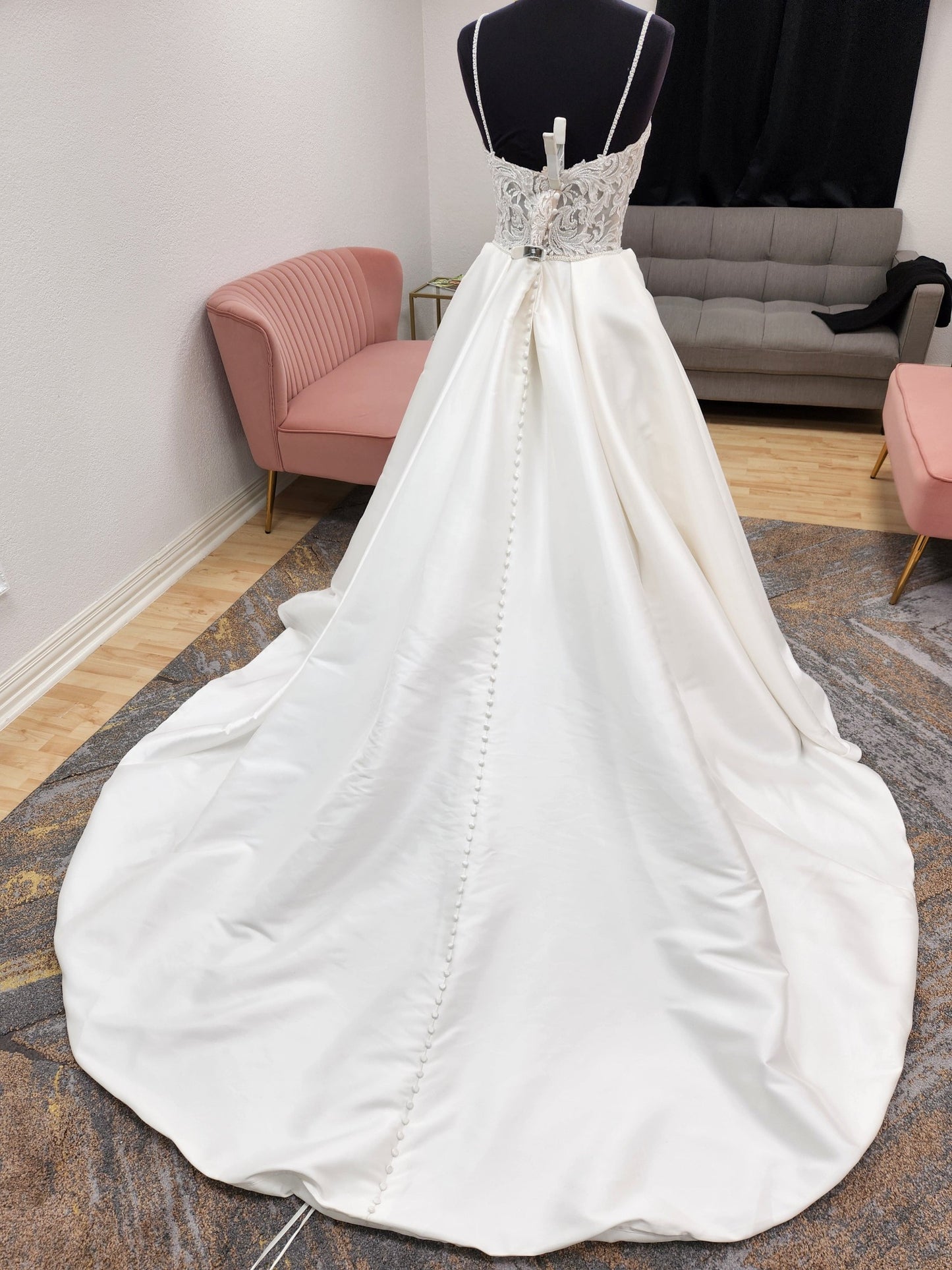 Essense of Australia D3461 Wedding Dress