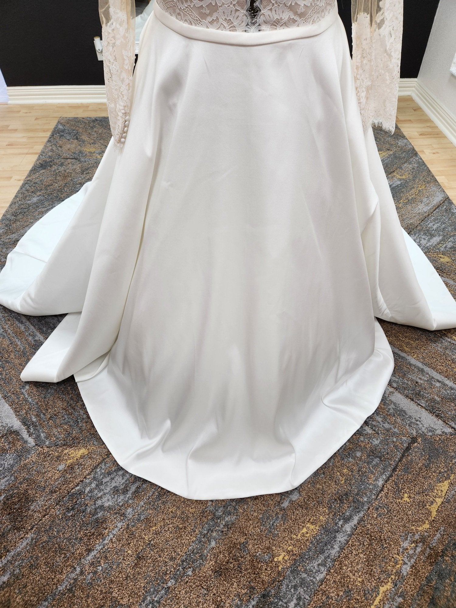 Justin Alexander Adore 11149 Wedding Dress