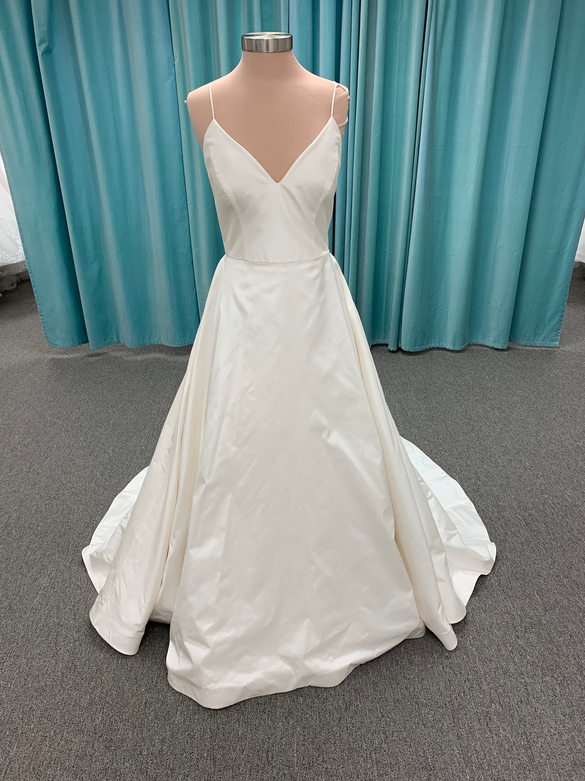 4850 Paloma Blanca Silk Wedding Dress Aline pockets spaghetti straps  Paloma Blanca 4850