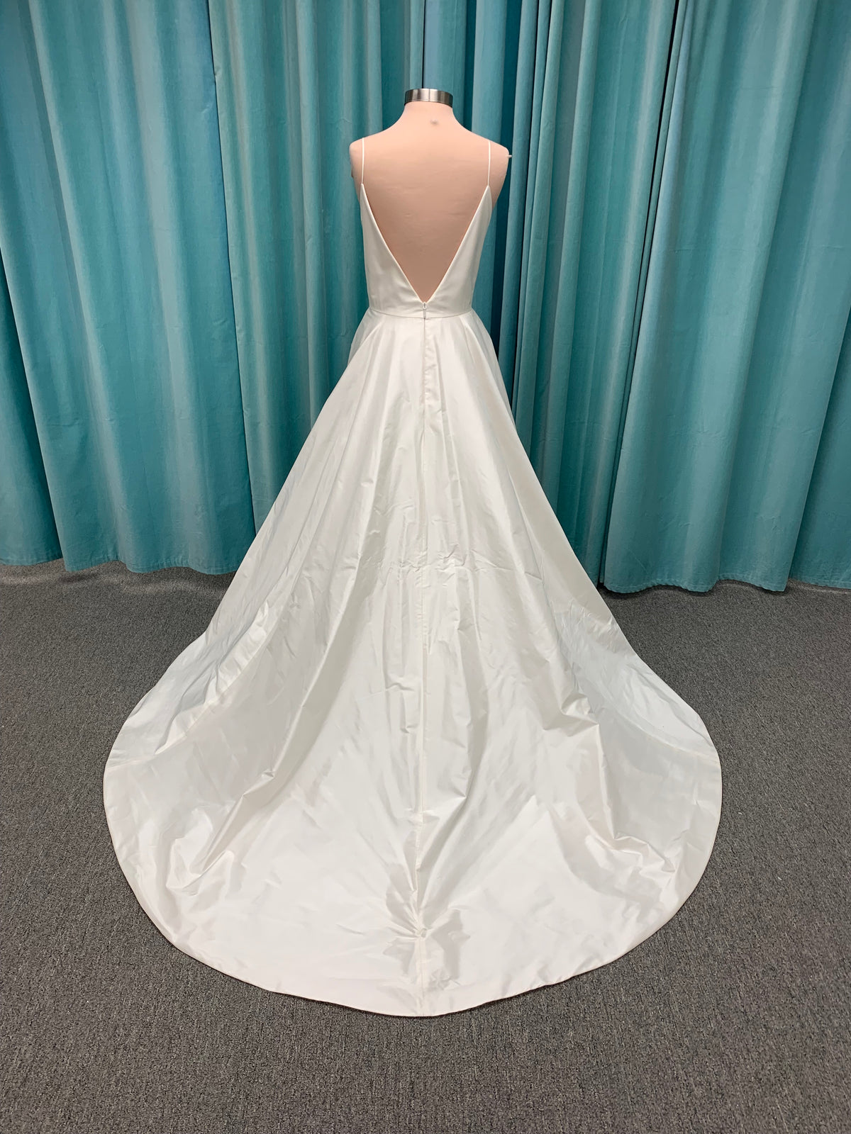 4850 Paloma Blanca Silk Wedding Dress Aline pockets spaghetti straps  Paloma Blanca 4850