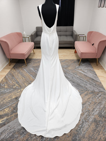 Silky Satin Fitted Wedding Dress