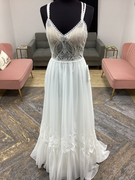 Western Lace and Chiffon skirt A-Line Wedding Dress