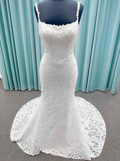 Dondi Fit and Flare Wedding Dress in Ivory, Size 14 — allover lace, fitted bodice, dramatic flare skirt