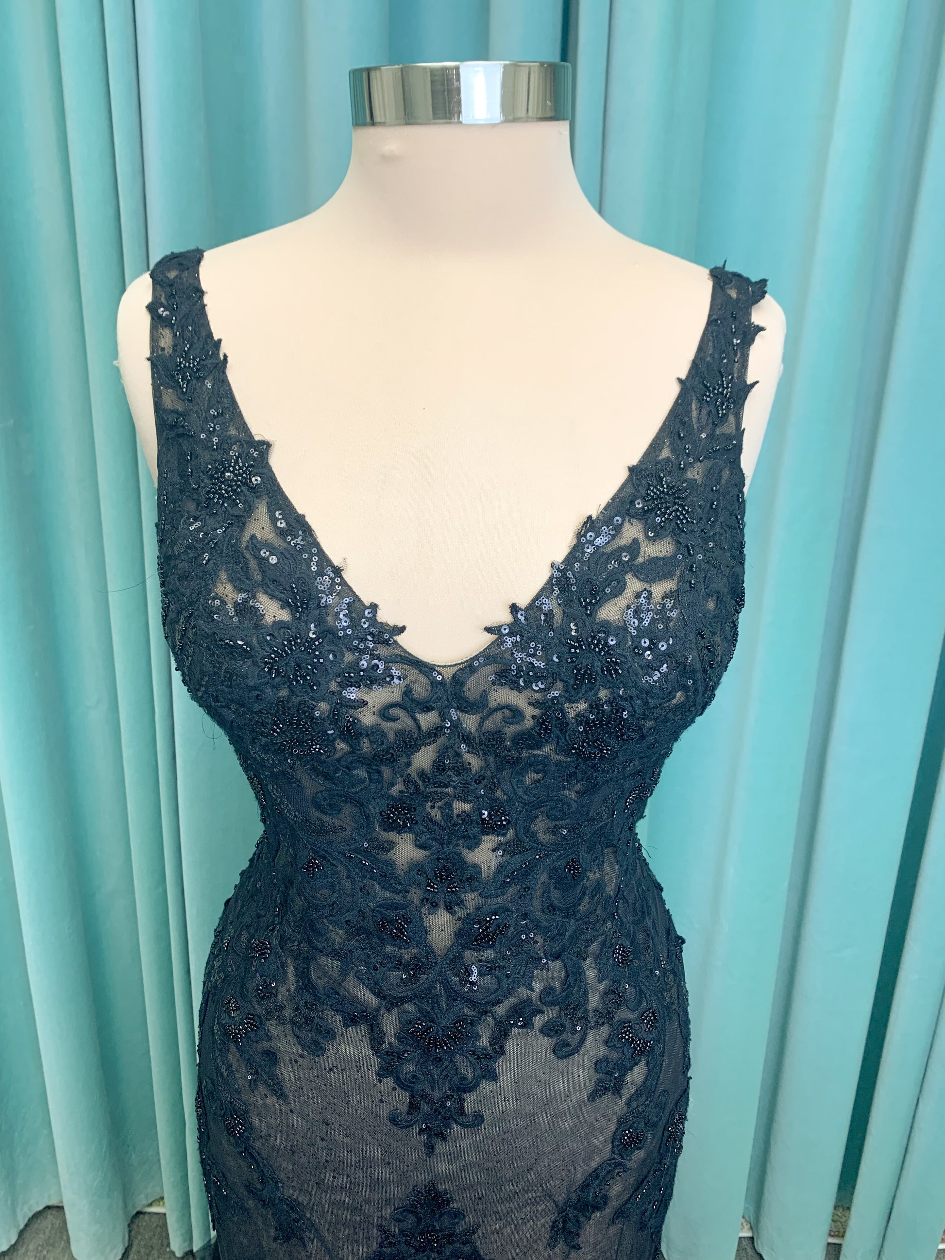 Drusilla Mermaid Wedding Dress in Black/Nude, Size 12 — lace appliqués, subtle sparkle, mermaid flare hem