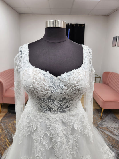 Stella York 7546 Plus Size Wedding Dress