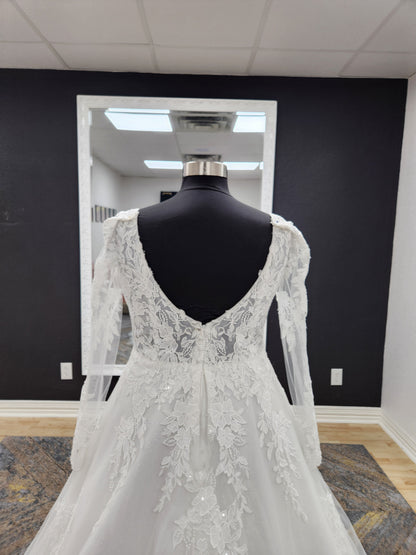 Stella York 7546 Plus Size Wedding Dress