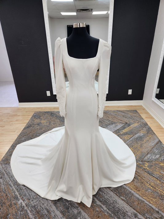 Long Sleeve with Lace Accents Fitted Wedding Dress