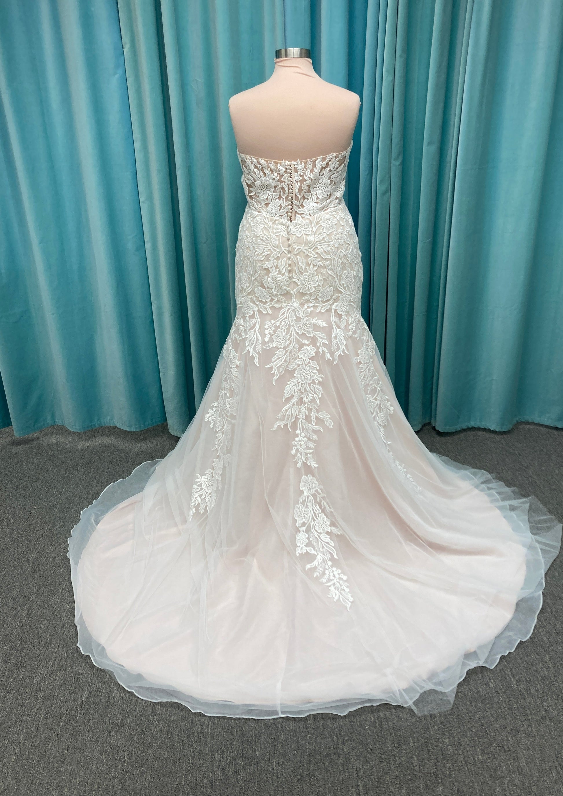 Blush Mermaid Lace Wedding Dress