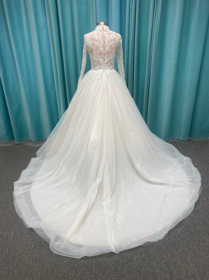 Allure Abella Renata E202 Wedding Dress