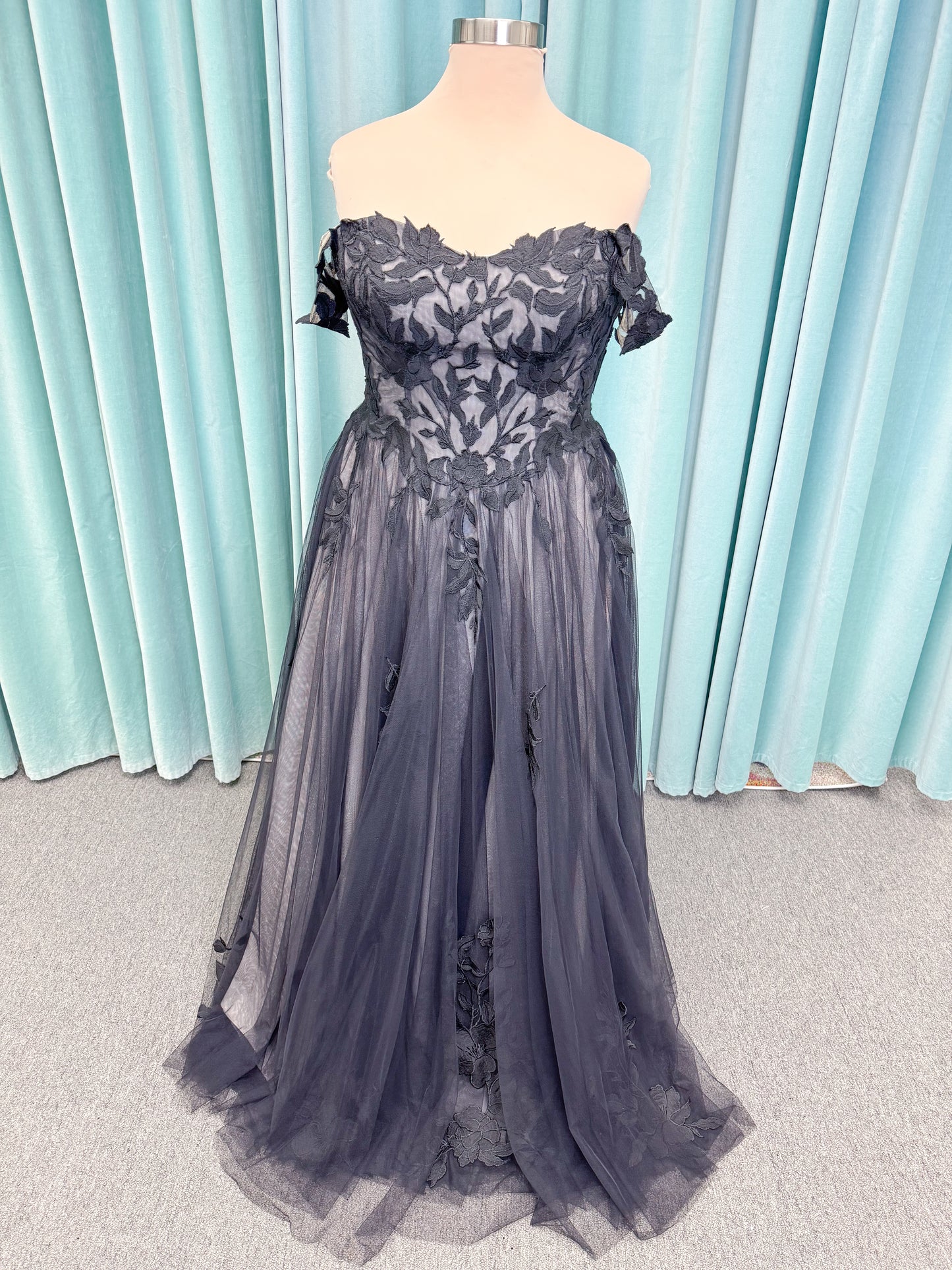 Jeslyn Noir Plus Size A-line Wedding Dress in Black/Nude, Size 18 — black floral appliqués, off-the-shoulder, layered tulle