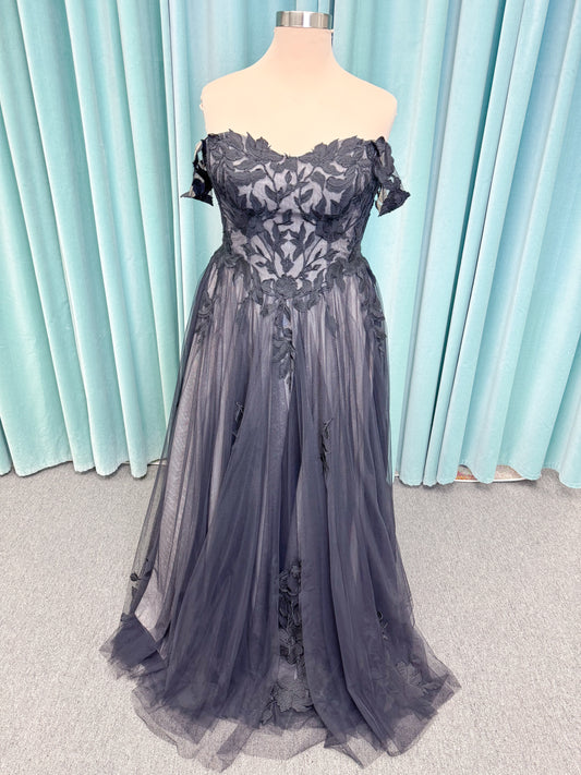 Jeslyn Noir Plus Size A-line Wedding Dress in Black/Nude, Size 18 — black floral appliqués, off-the-shoulder, layered tulle