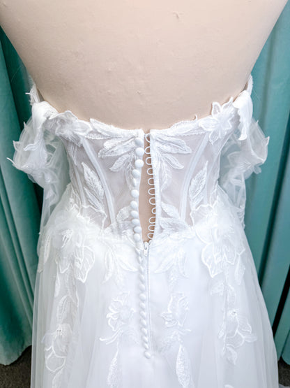 Marshall A-line Wedding Dress in Ivory, Size 14 — floral appliqués, romantic bodice, sweeping skirt