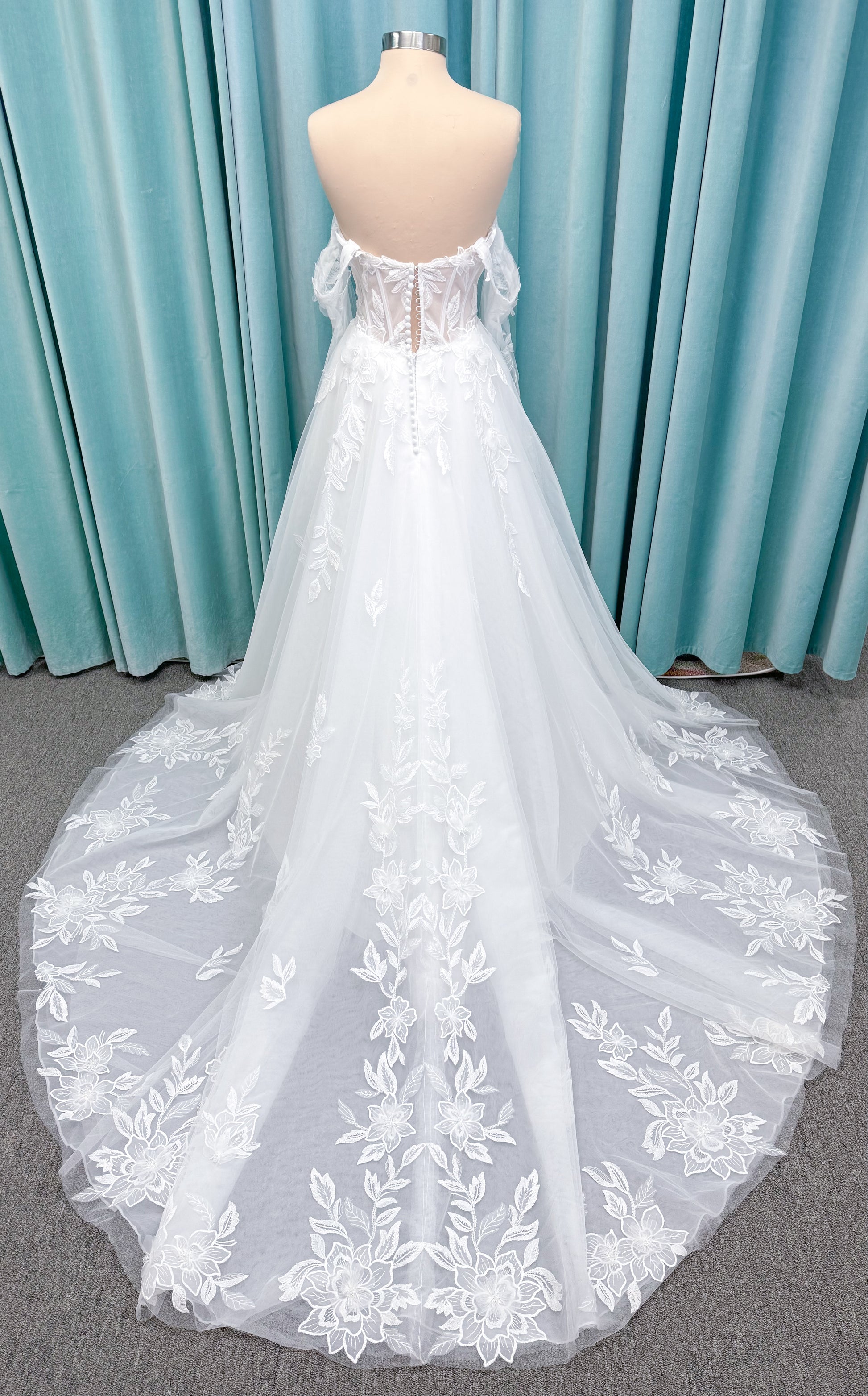 Marshall A-line Wedding Dress in Ivory, Size 14 — floral appliqués, romantic bodice, sweeping skirt