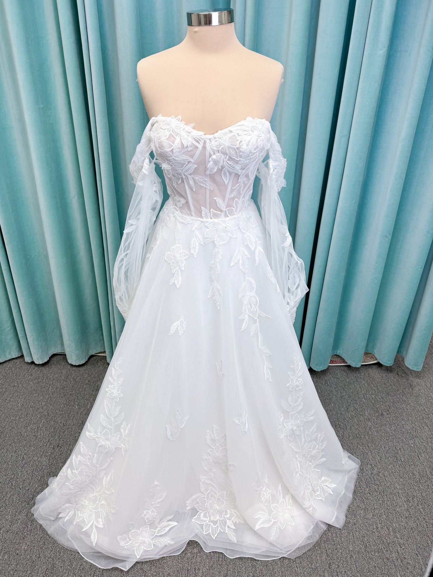 Marshall A-line Wedding Dress in Ivory, Size 14 — floral appliqués, romantic bodice, sweeping skirt