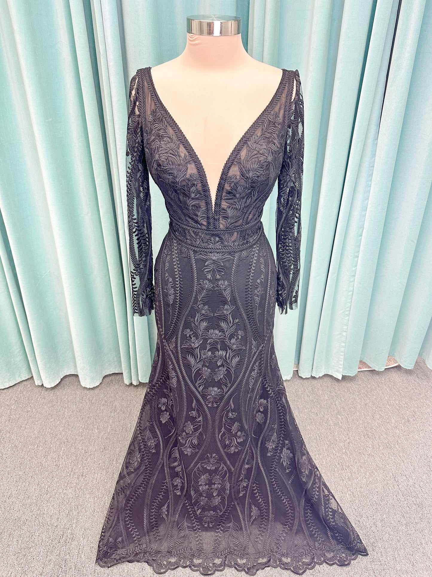 Morticia Mermaid Wedding Dress in Black, Size 12 — embroidered lace, plunging V-neckline, long illusion sleeves