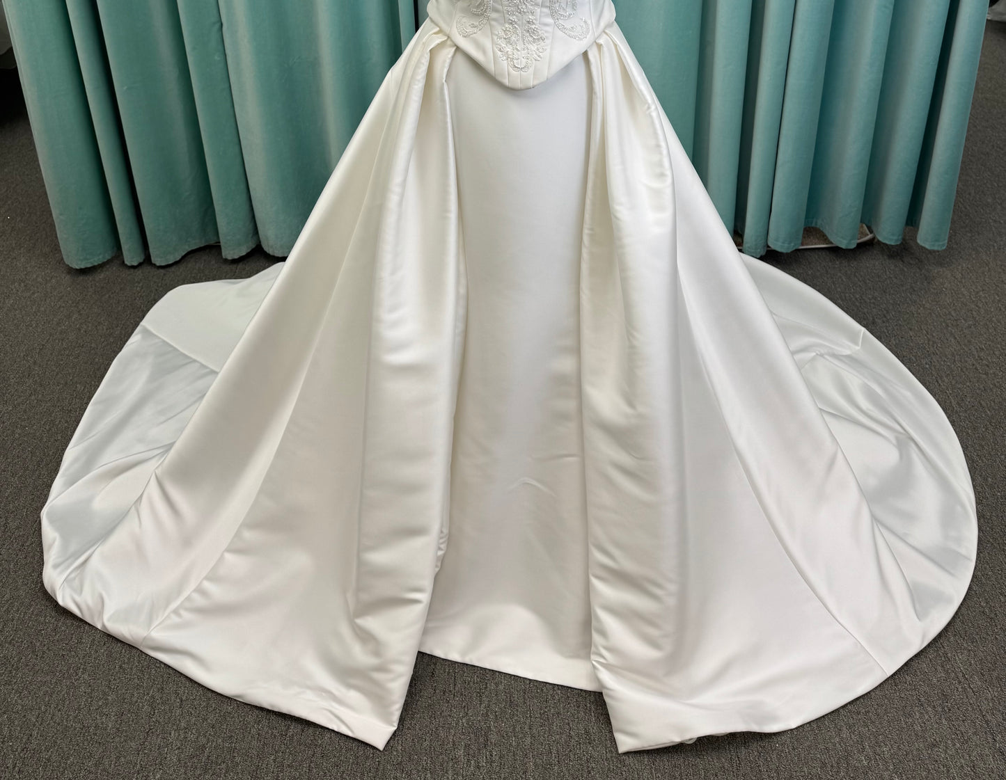 Paityn Strapless Scoop Neck Fit-and-Flare Wedding Dress with Drop Waist and Overskirt