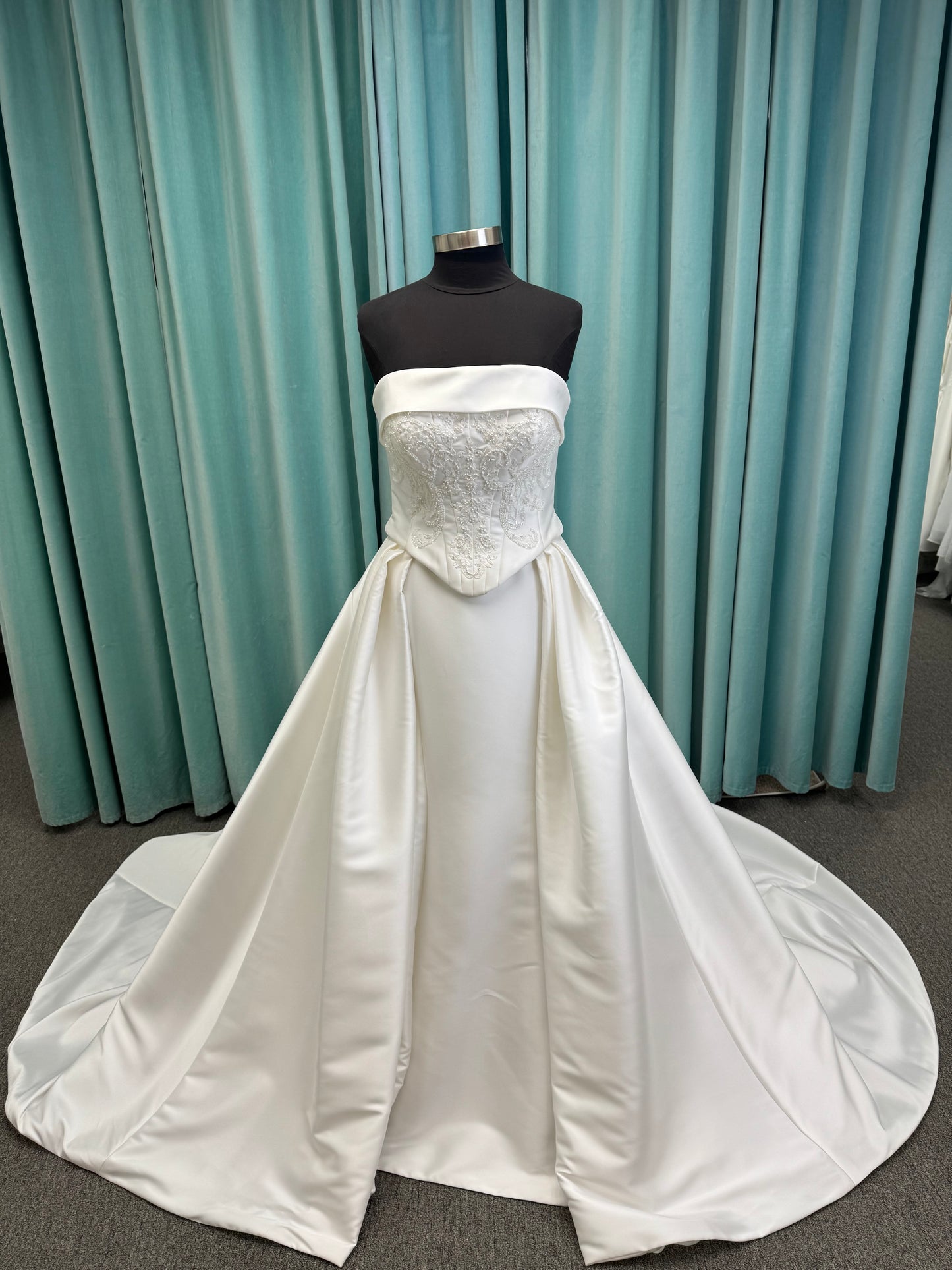 Paityn Strapless Scoop Neck Fit-and-Flare Wedding Dress with Drop Waist and Overskirt