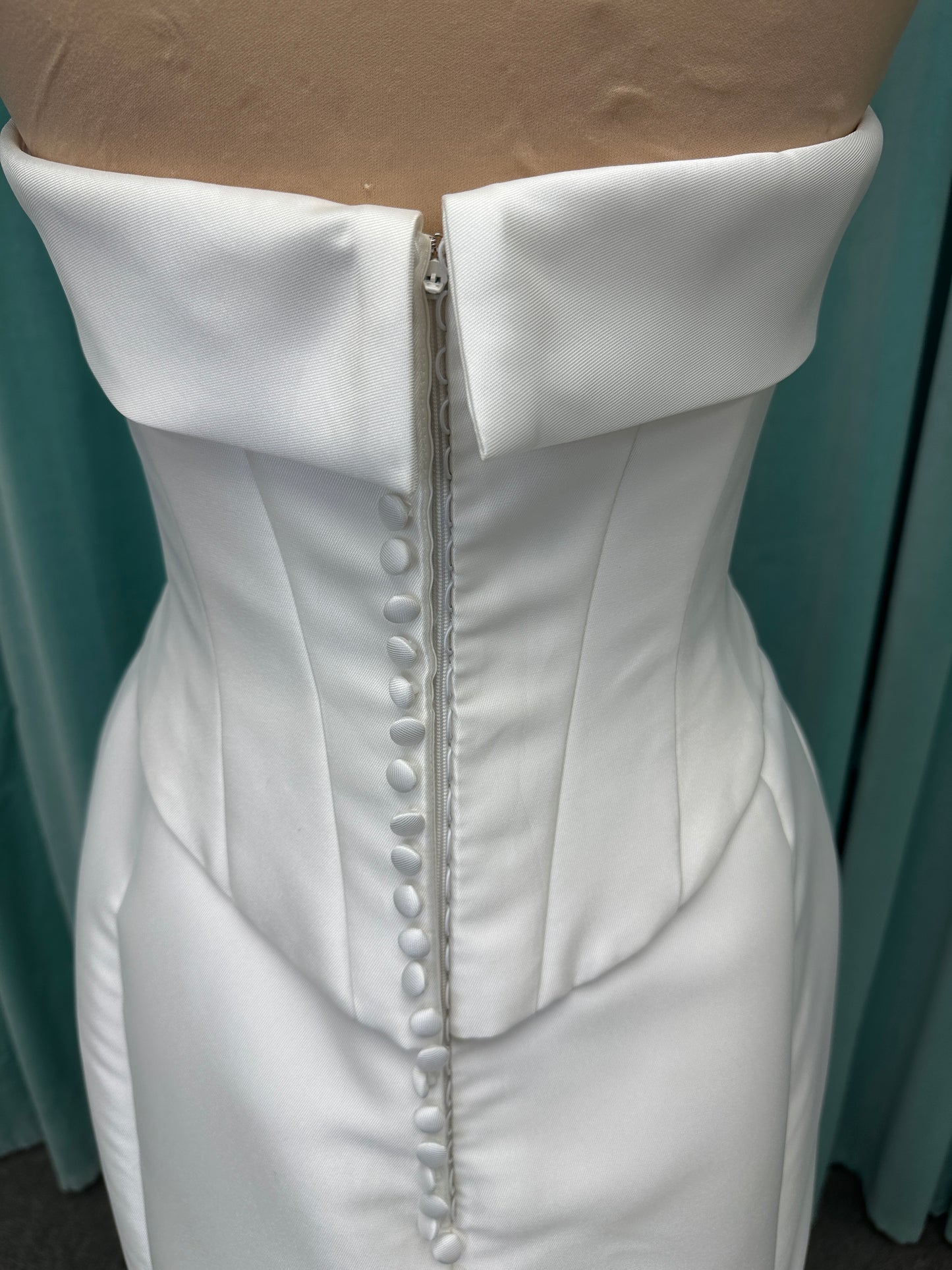 Paityn Strapless Scoop Neck Fit-and-Flare Wedding Dress with Drop Waist and Overskirt