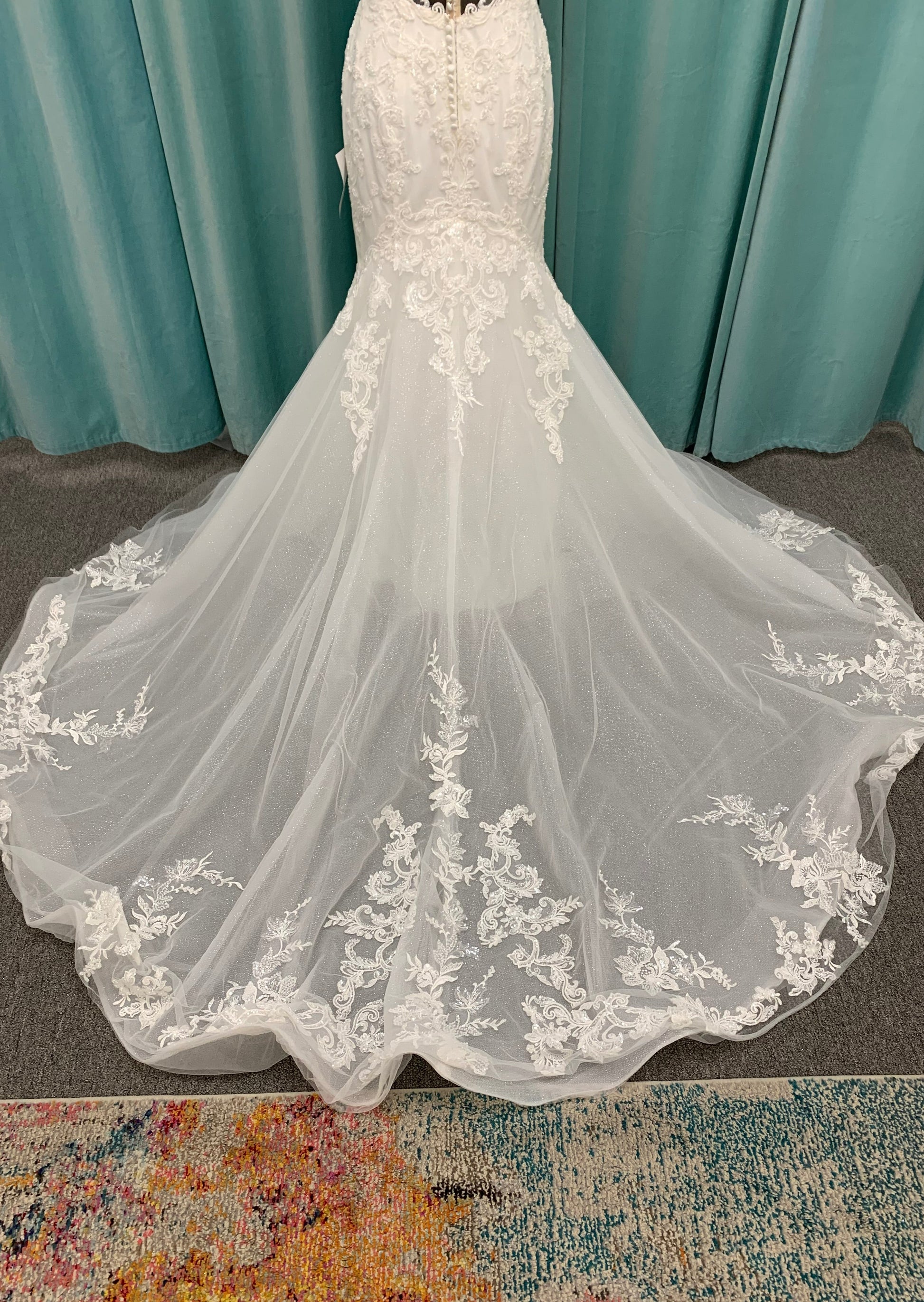 Essense of Australia D3502 Wedding Dress – Ready To Wed Bridal