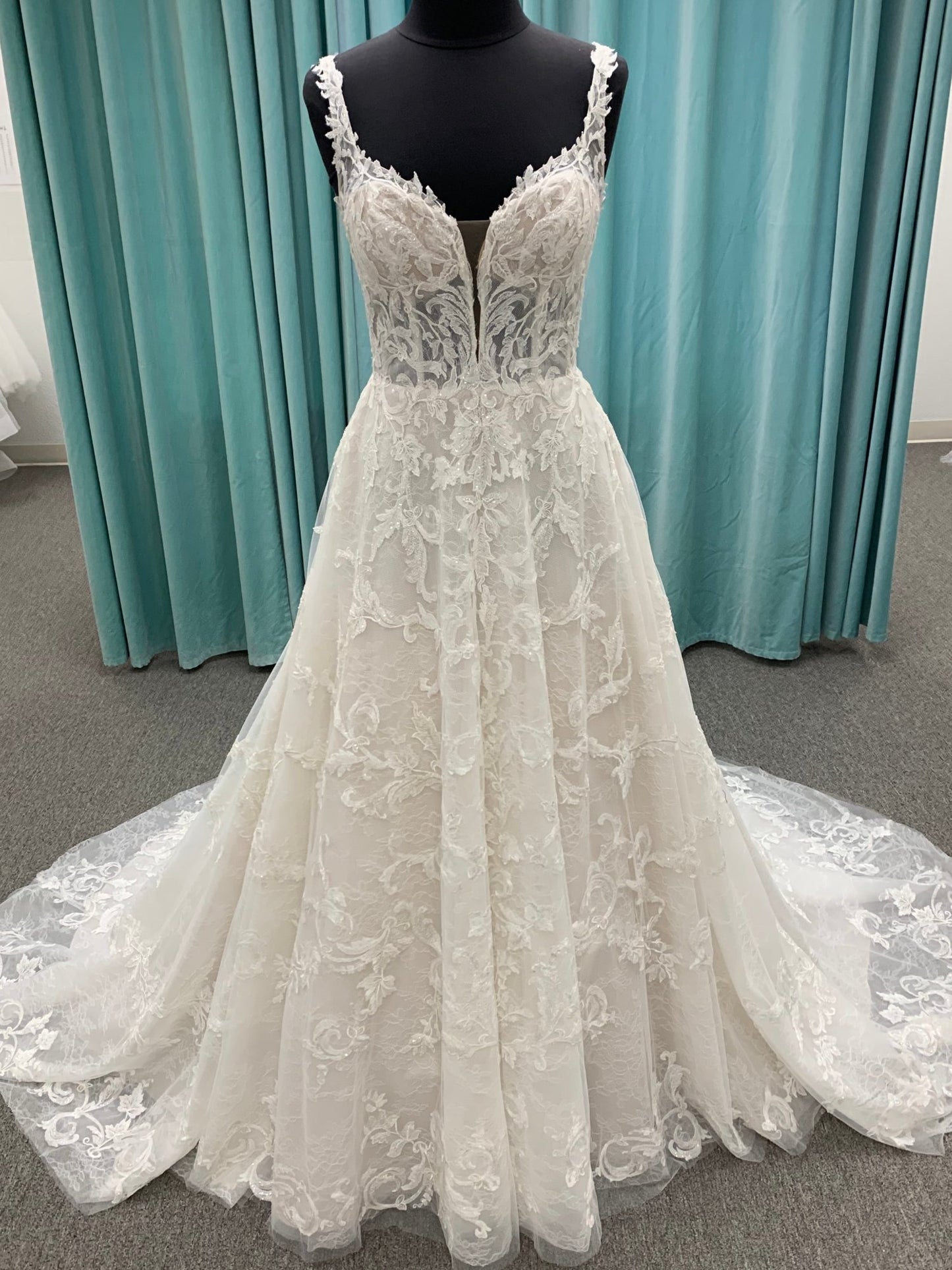 Justin Alexander Drea 88241 Wedding Dress