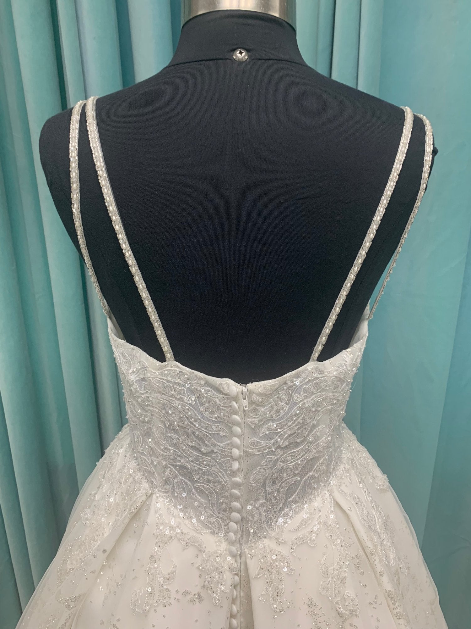 Essense of Australia D3711 Wedding Dress