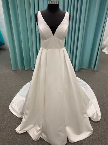 Stella York 7755 Wedding Dress