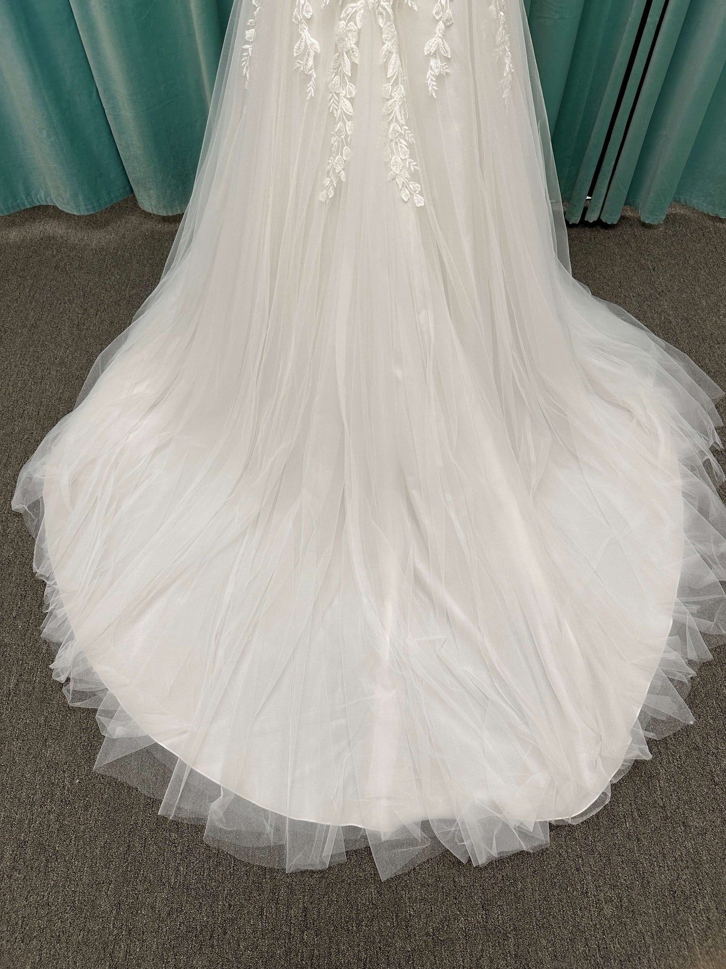 Stella York 7413 Wedding Dress