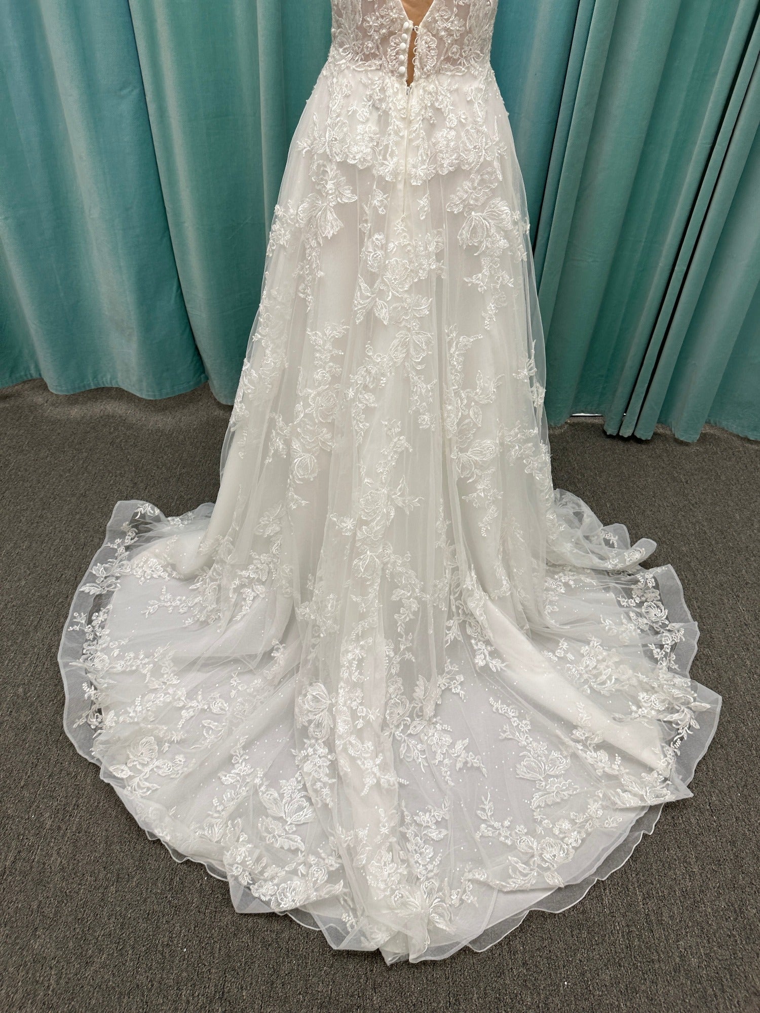 Essense of Australia D3127 Wedding Dress