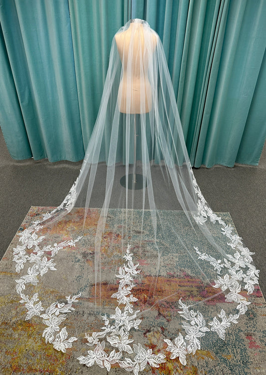 Sparkling Floral Lace Cathedral Veil