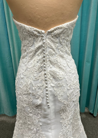 White Lace Fit and Flare Wedding Dress