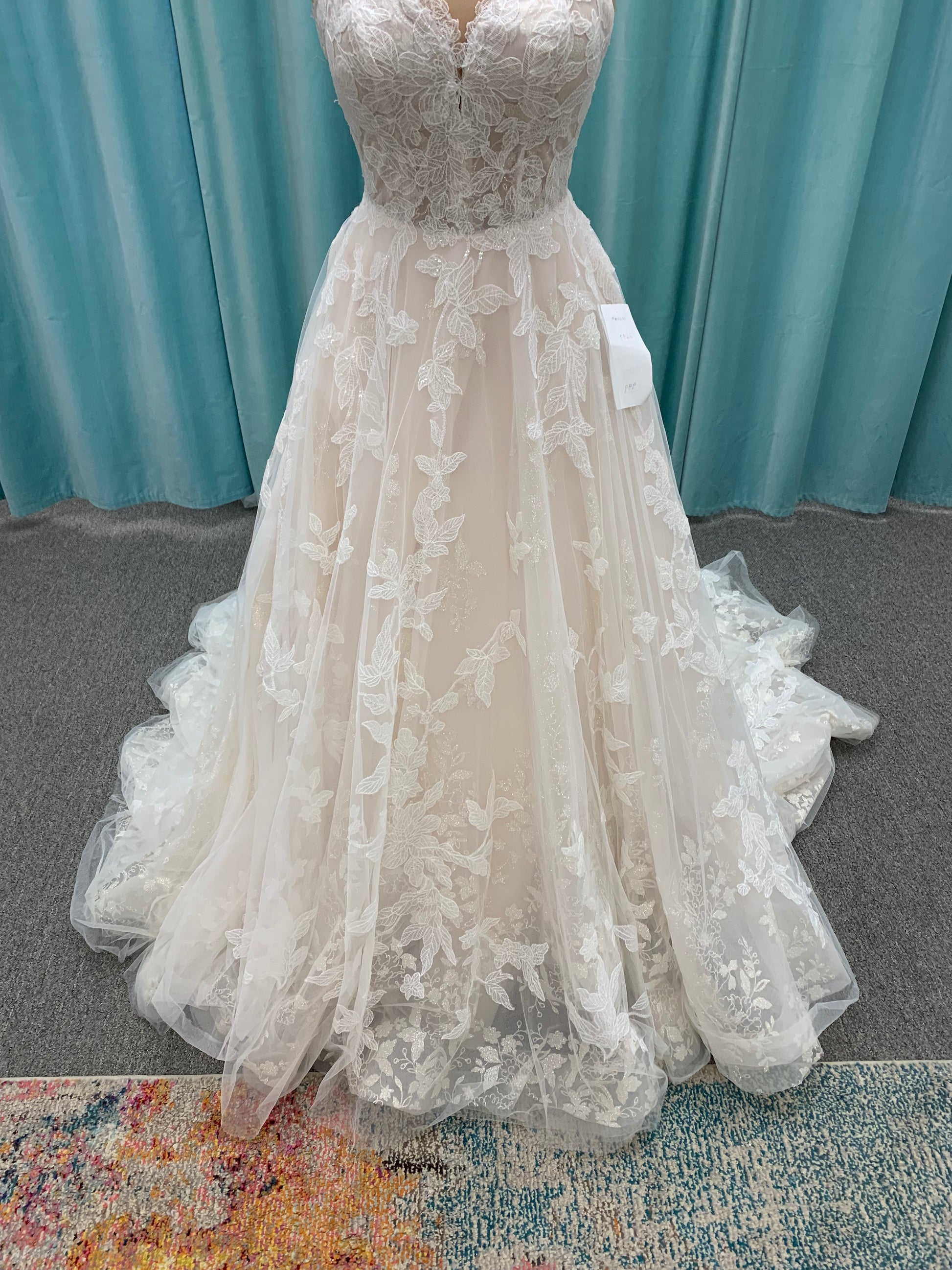 Essense of Australia D3293 Wedding Dress