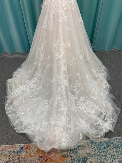 Essense of Australia D3293 Wedding Dress