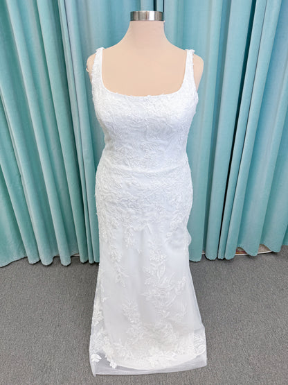 Reid Plus Size Mermaid Wedding Dress in Ivory, Size 22 — intricate floral lace appliqués, fitted mermaid silhouette