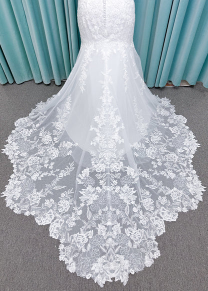 Reid Plus Size Mermaid Wedding Dress in Ivory, Size 22 — intricate floral lace appliqués, fitted mermaid silhouette