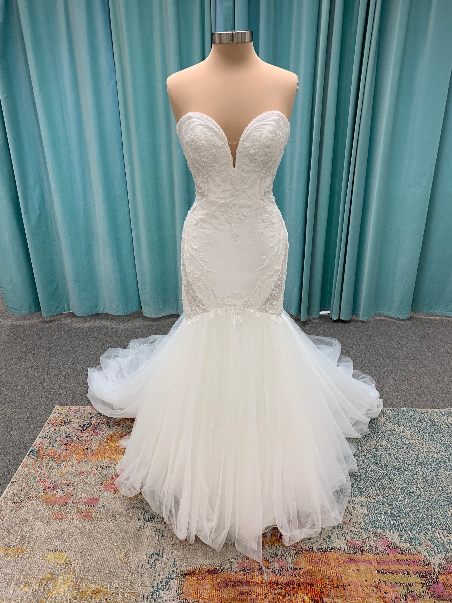 Essense of Australia D3600 Wedding Dress