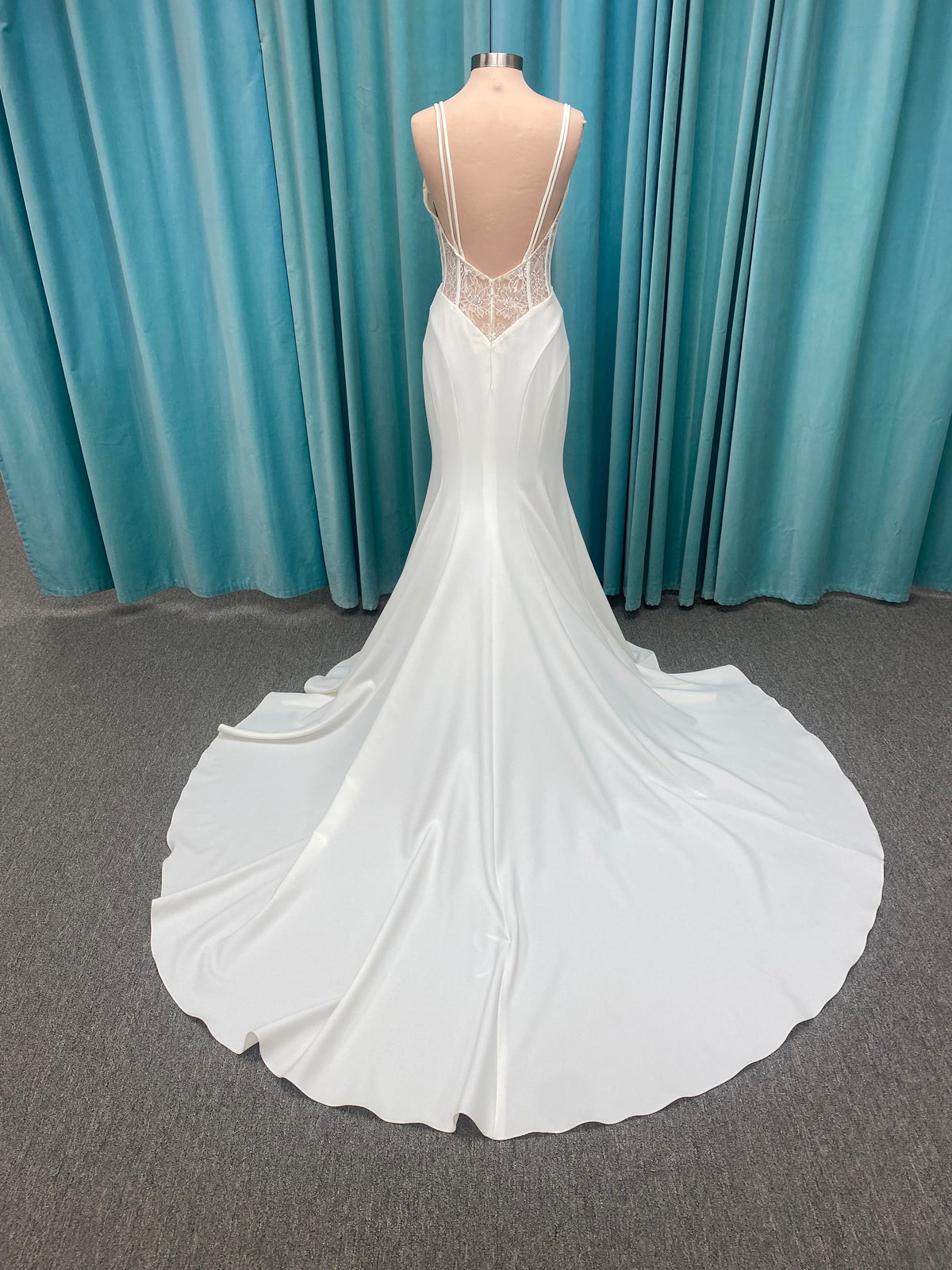 Casablanca Selena LE112 Wedding Dress