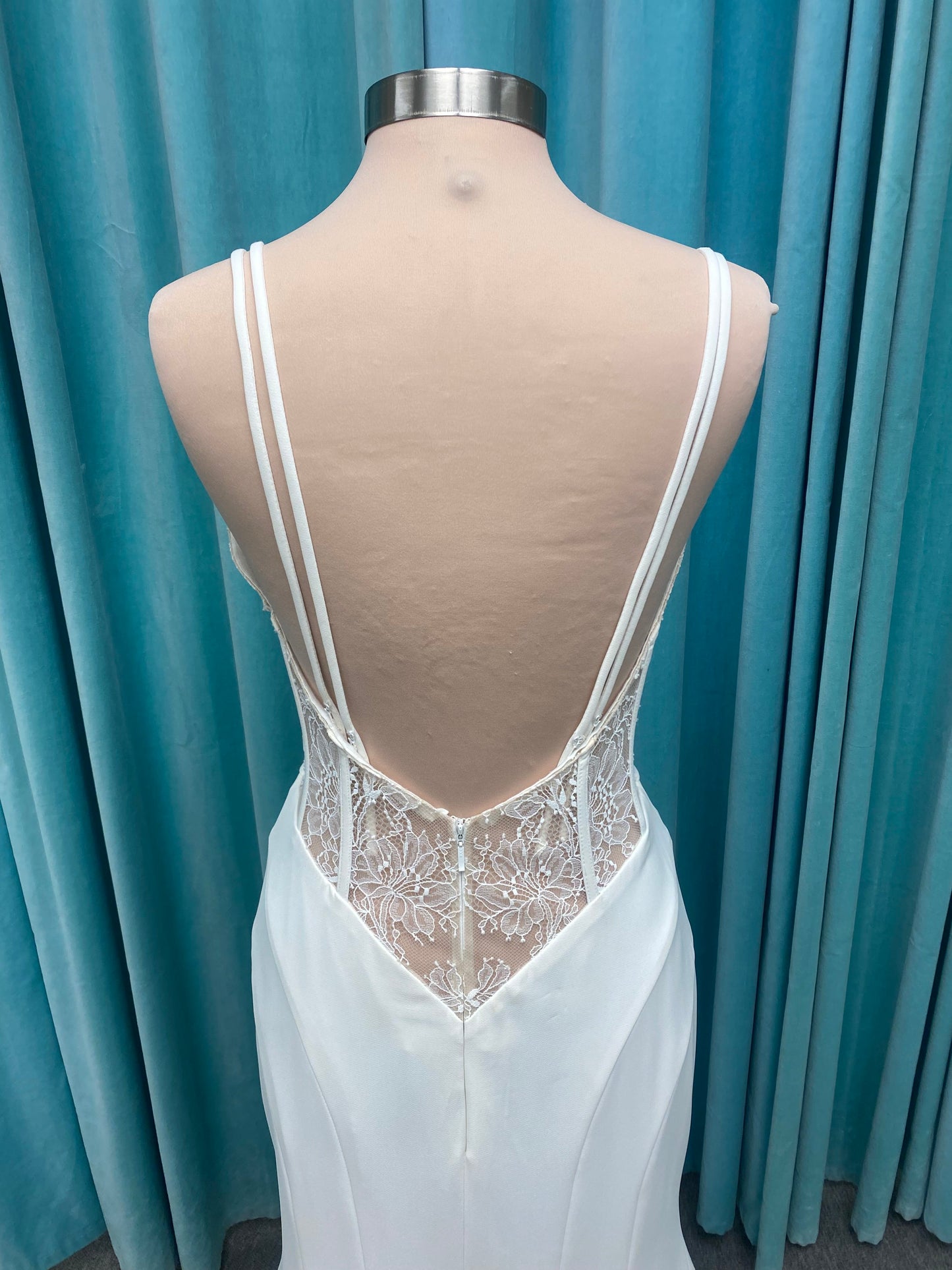 Casablanca Selena LE112 Wedding Dress
