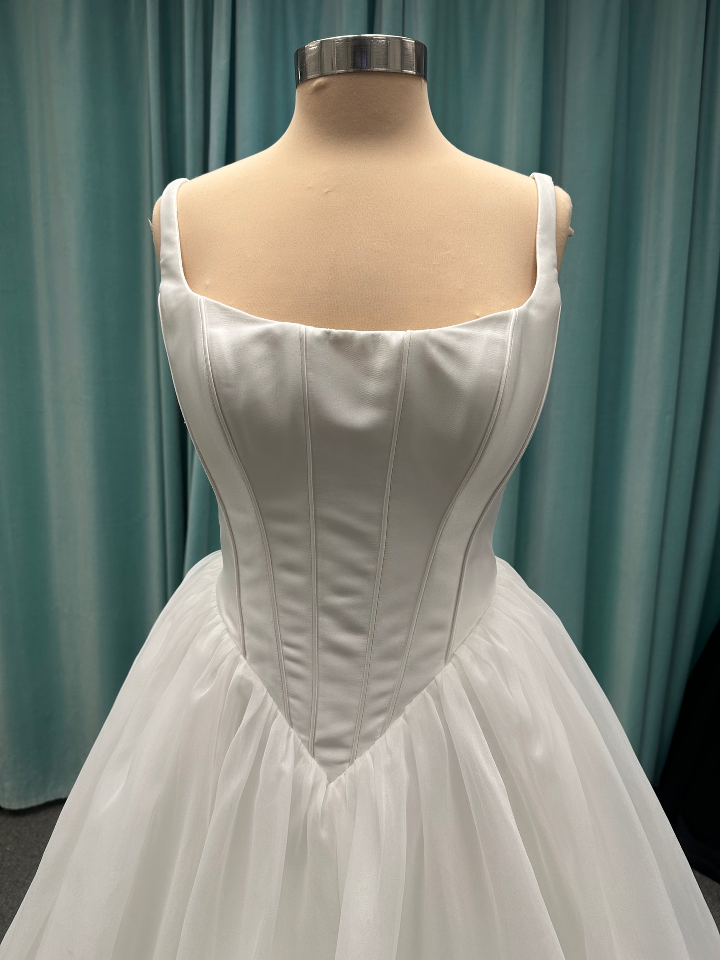 Stella York SY8222 ballgown wedding dress with scoop neckline, structured Mikado bodice, basque waist, and full organza skirt