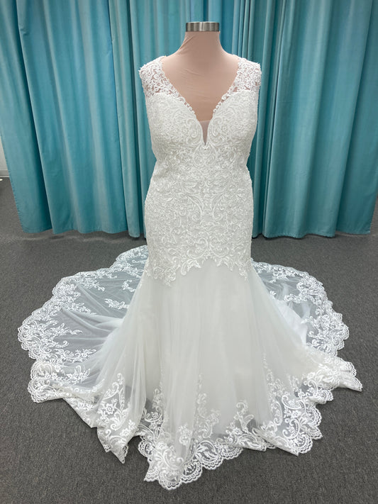 Morilee Shirley 5815 Plus Size Wedding Dress
