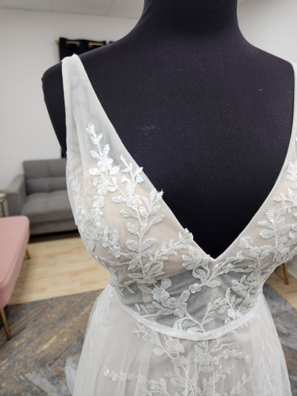 Western Full Lace slim A-line Wedding Dress