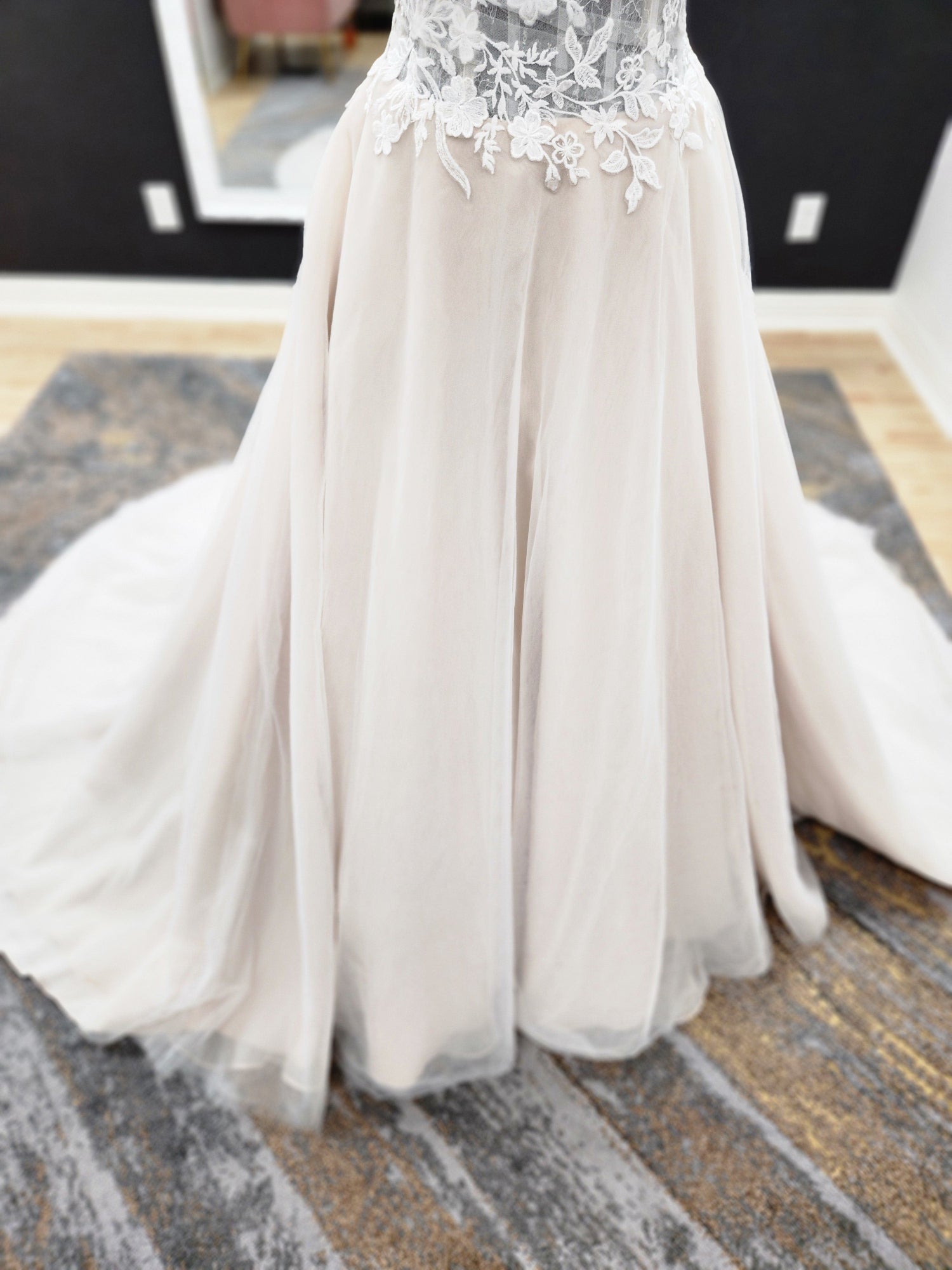 Lace Sweetheart bodice A-line Wedding dress