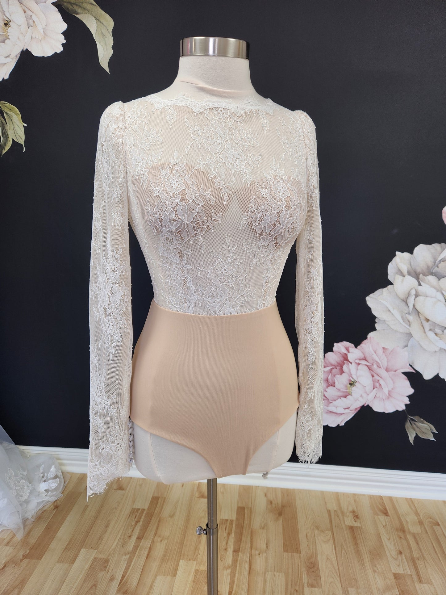 Full Lace Long Sleeve Bodysuit