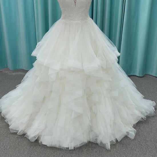 Lace and tulle ruffle with horsehair trim wedding dress Justin Alexander 8888