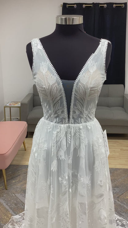 Western All Lace A-Line Wedding Dress v1