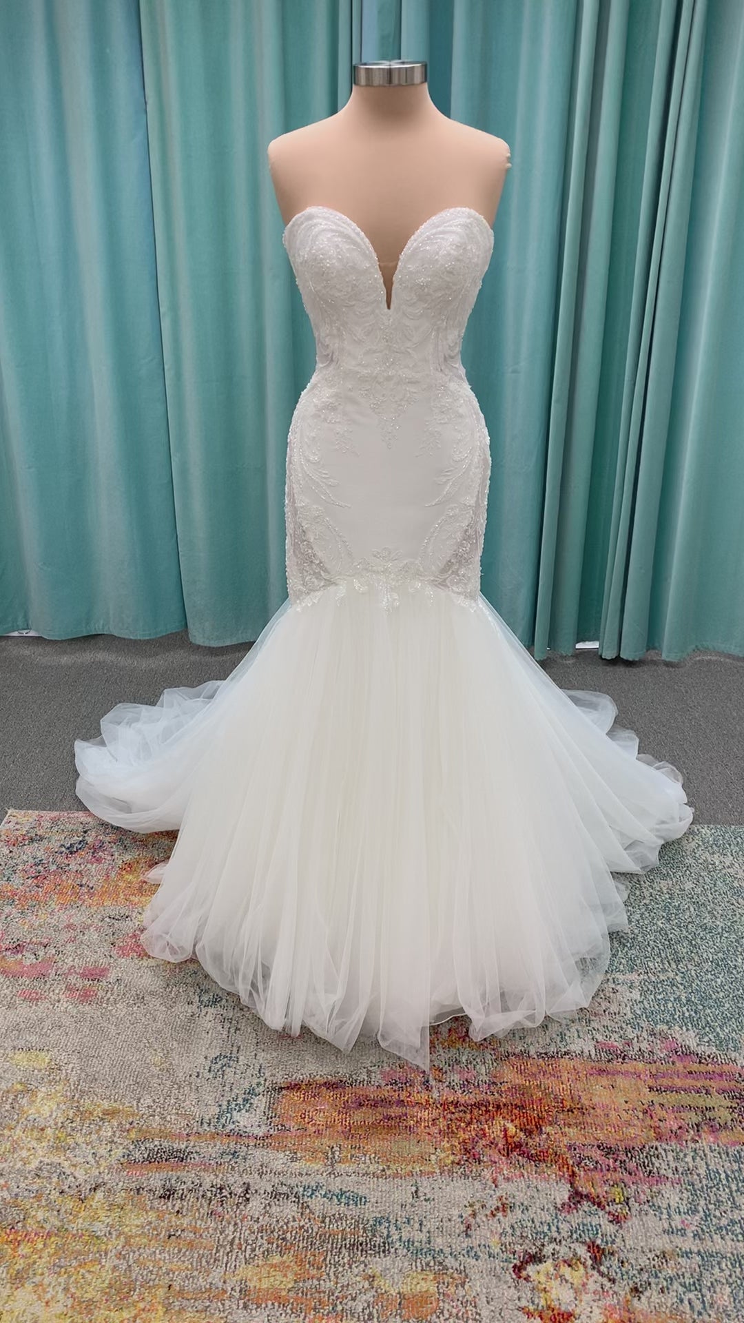 Essense of Australia D3600 Wedding Dress