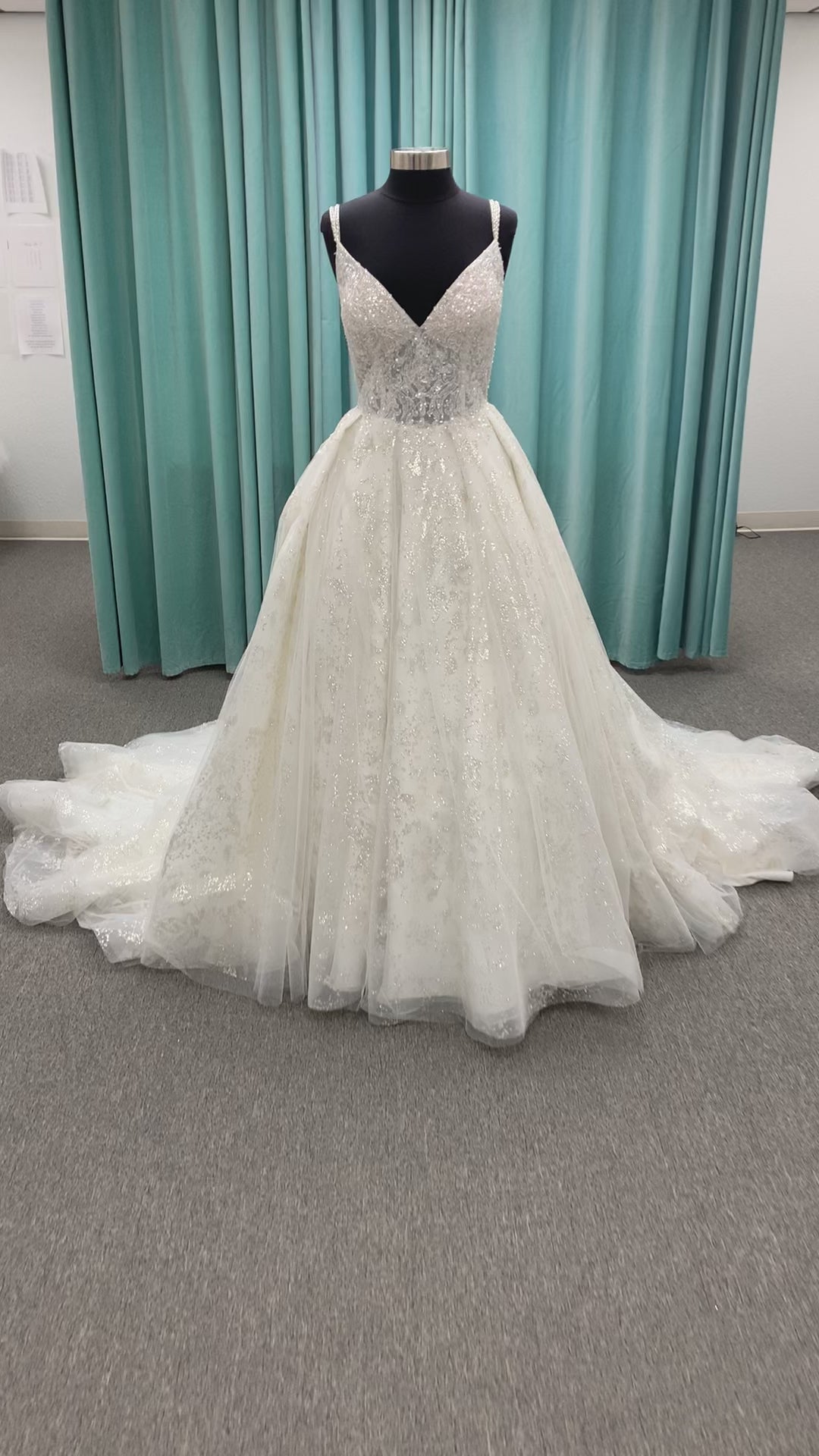 Essense of Australia D3711 Wedding Dress