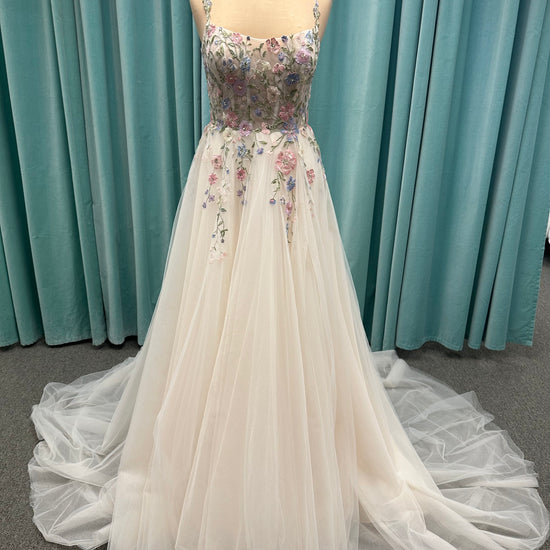 Stella York 8063 Wedding Dress